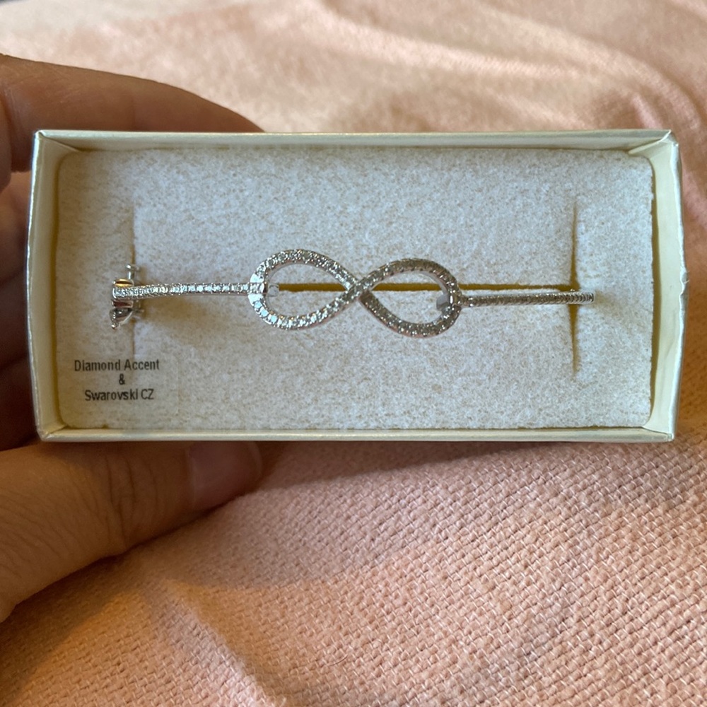 Diamond Essence infinity bracelet.